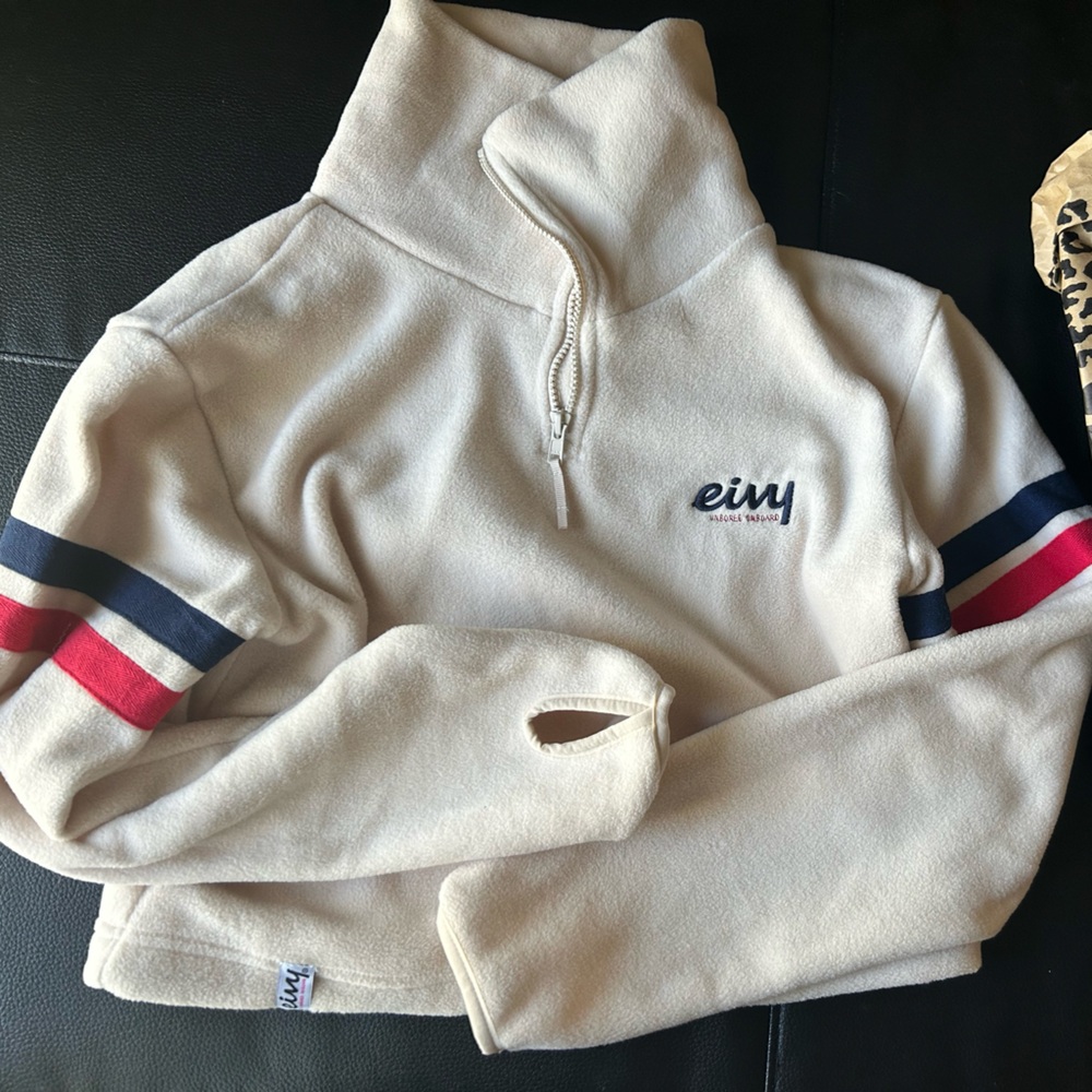 Eivy cream cropped fleece
